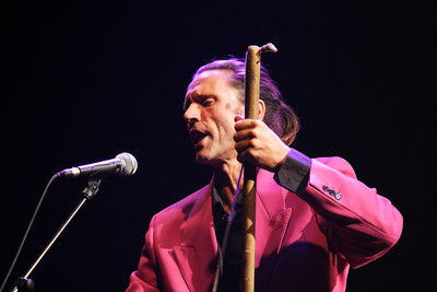 Denis Gaud et son orchestre en concert.