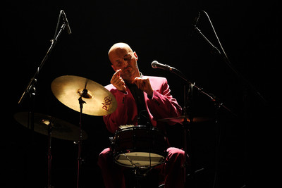 Denis Gaud et son orchestre en concert.